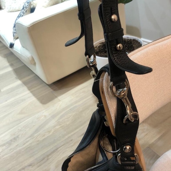 Gucci Purse - Picture 5 of 5